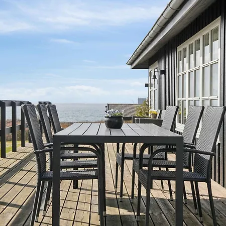 בית נופש Summerhouse With Fantastic Panorama Seaview