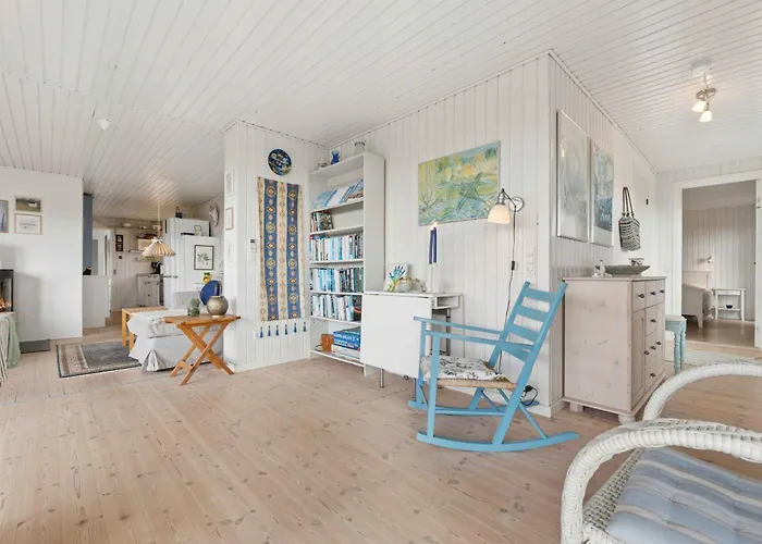 펜션 Summerhouse With Fantastic Panorama Seaview Fåborg