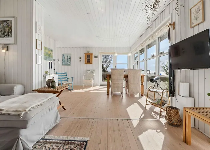 בית נופש Summerhouse With Fantastic Panorama Seaview *