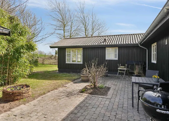 Summerhouse With Fantastic Panorama Seaview Fåborg